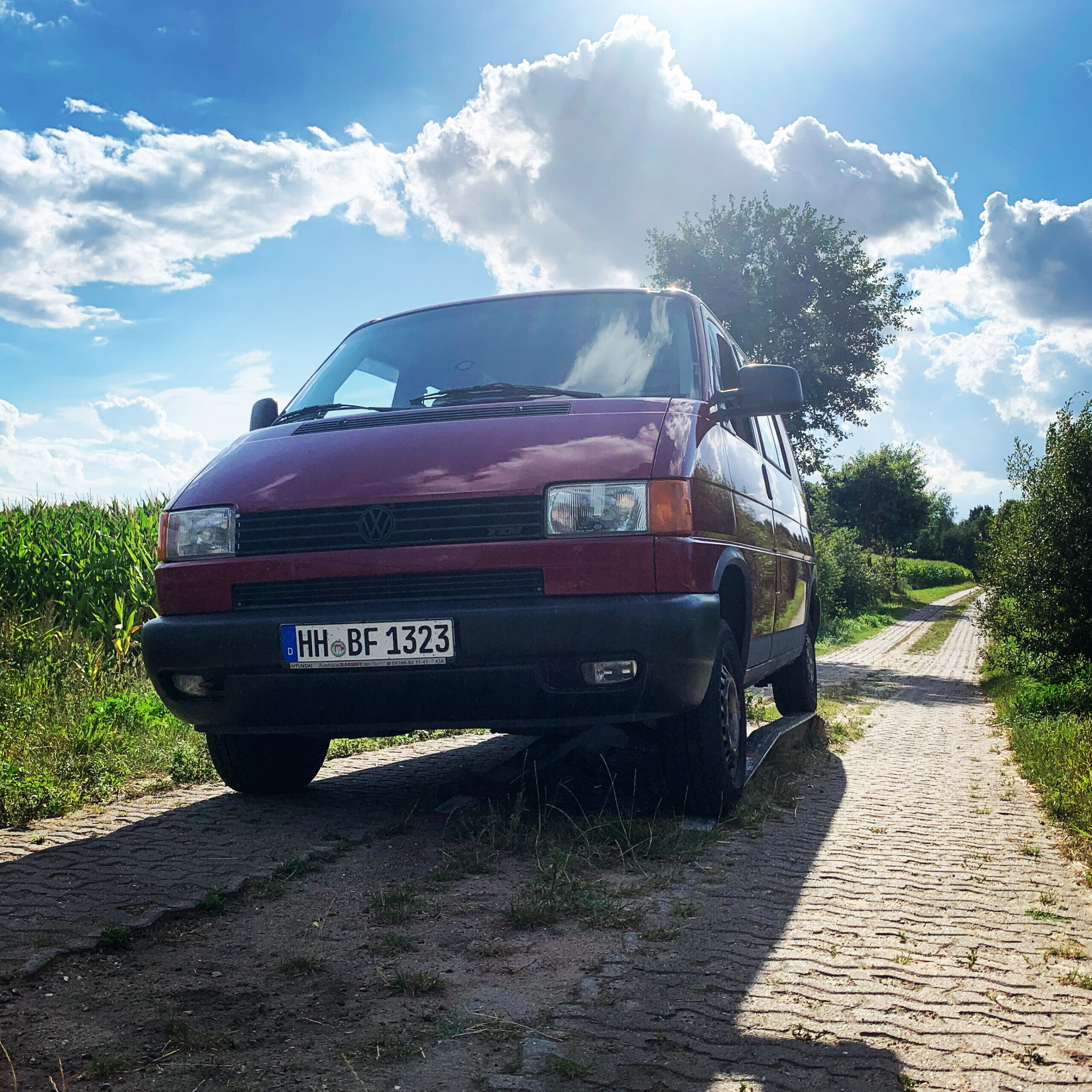 6421F994-AD9A-4300-BC93-FF7B86374EC3