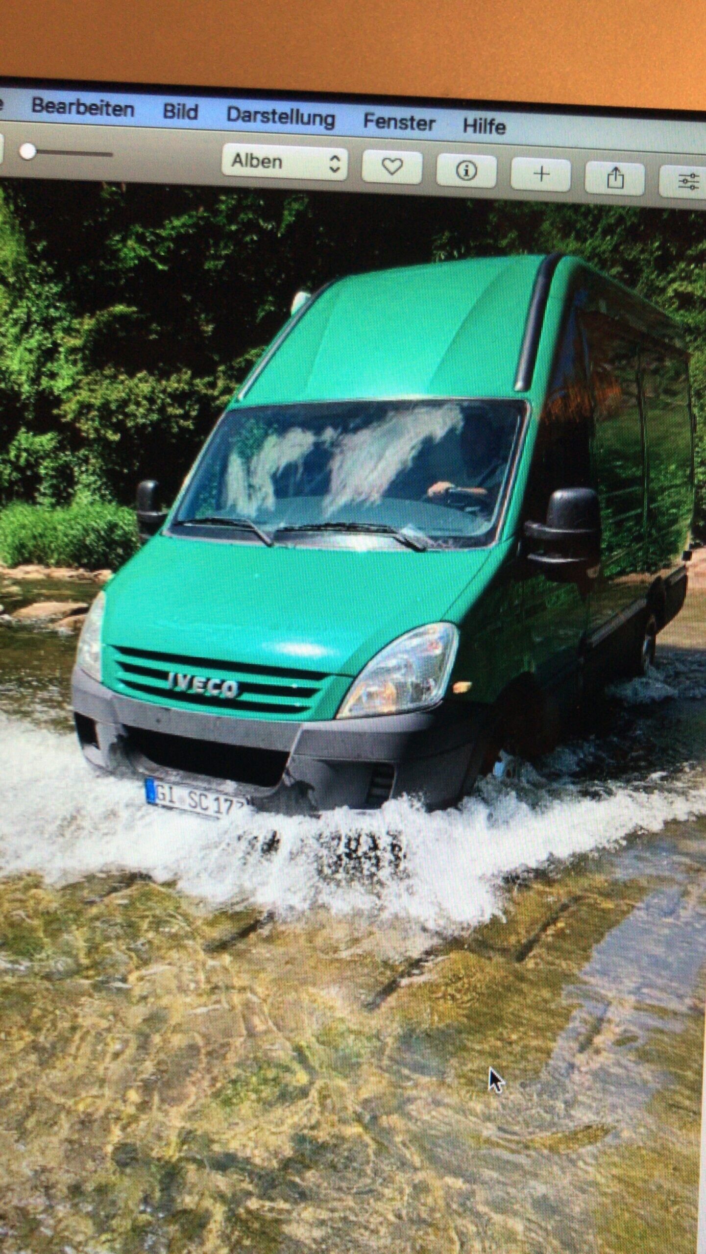 721B1FC0-767B-46D7-B2C0-C4E9B4215BB9