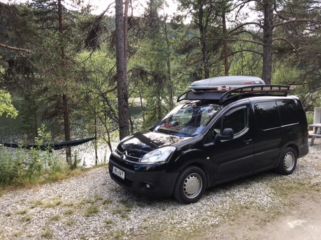 98E88EDA-5FEF-4C8D-898A-13E9A98BCFCB