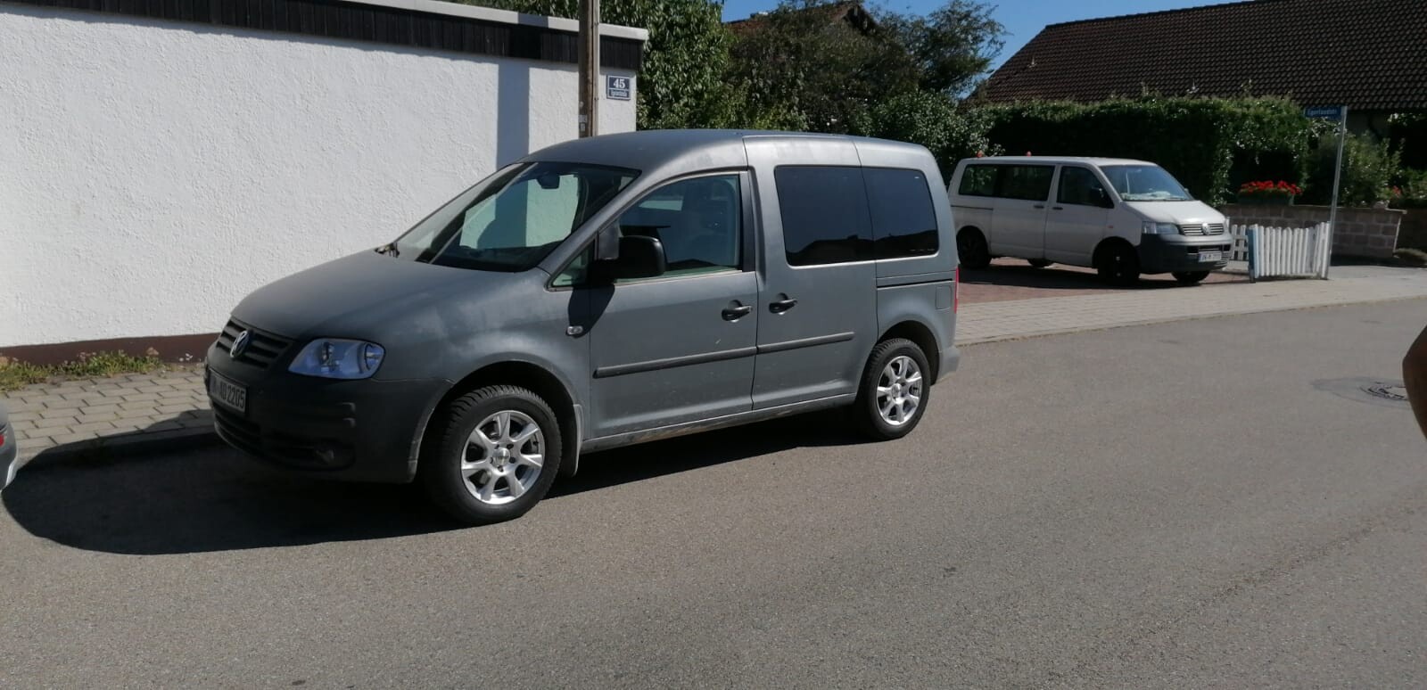 DF17F990-8286-4BB2-BD9A-16B05305AEA0