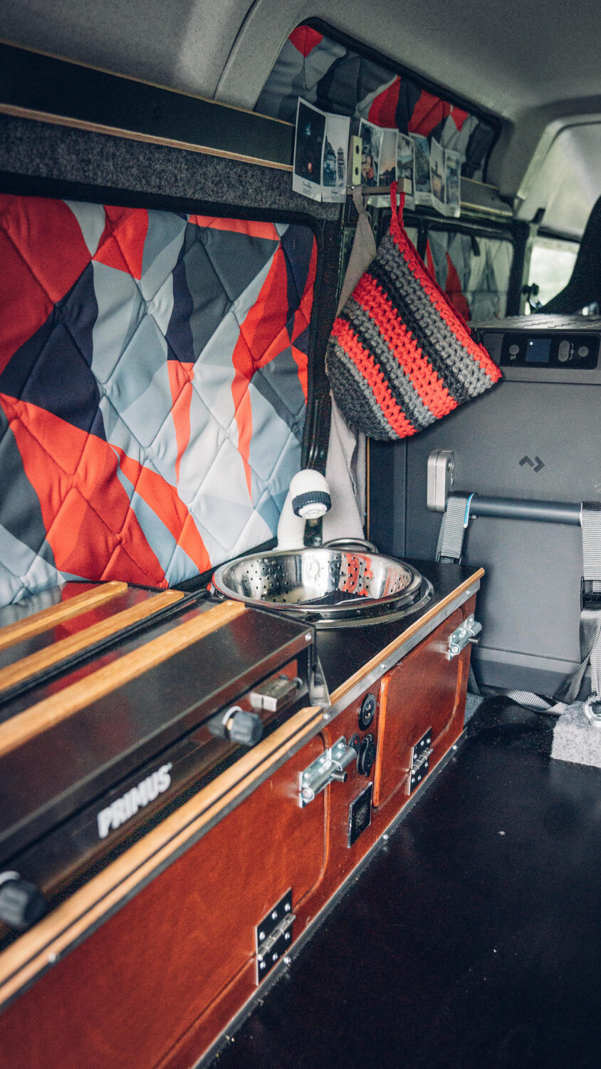 Land Rover Defender mit Wohnmobilzulassung von to.be.outdoors