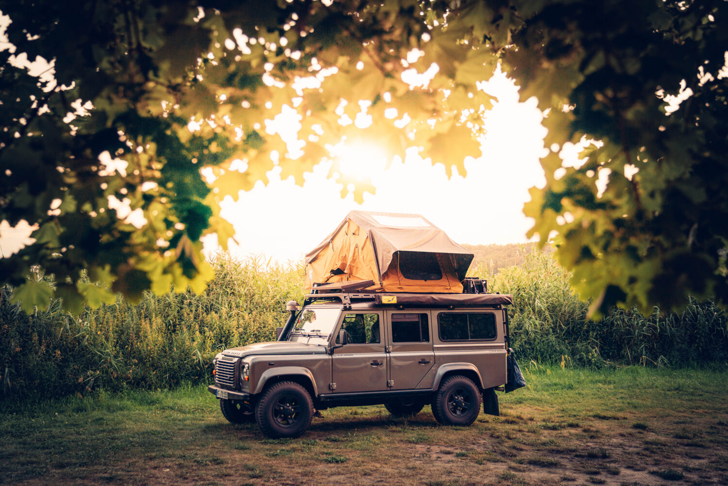 Land Rover Defender mit Wohnmobilzulassung von to.be.outdoors