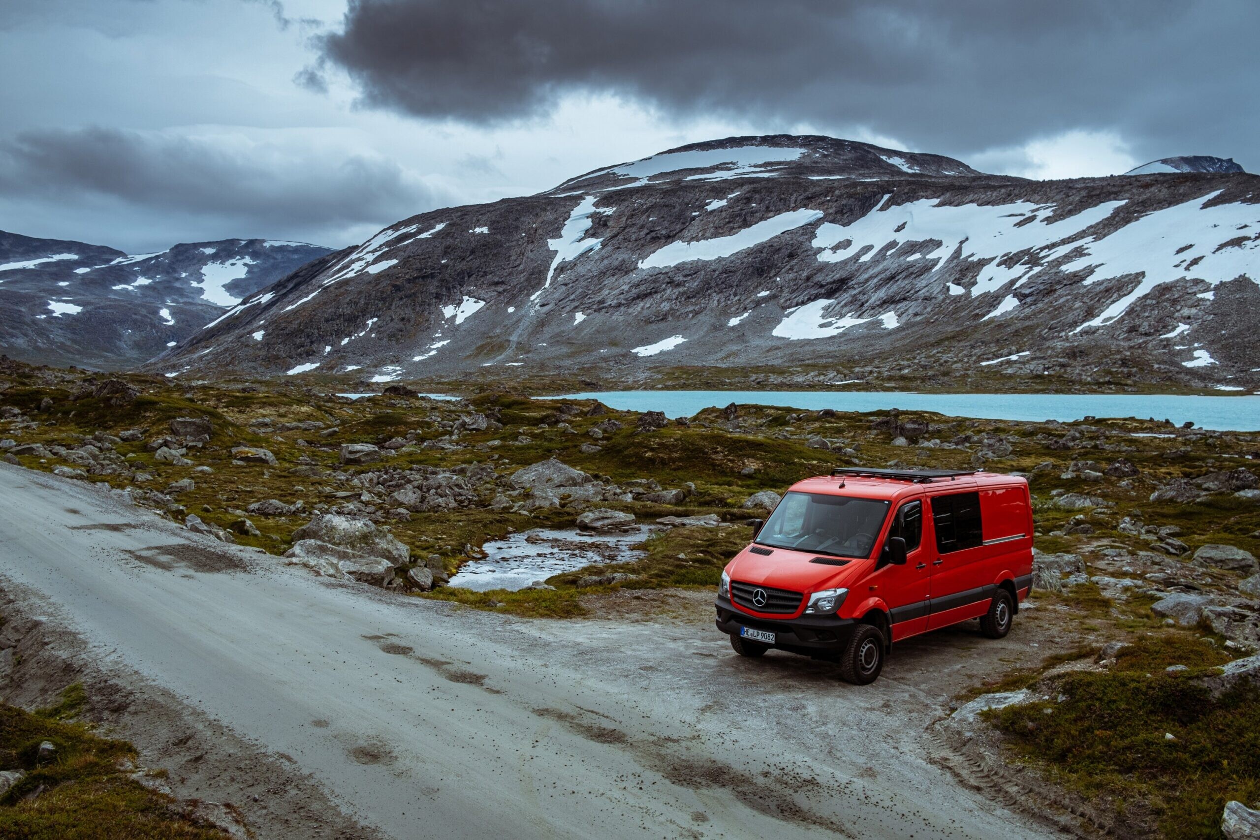Lillemobil, Strynefjellet, Norway