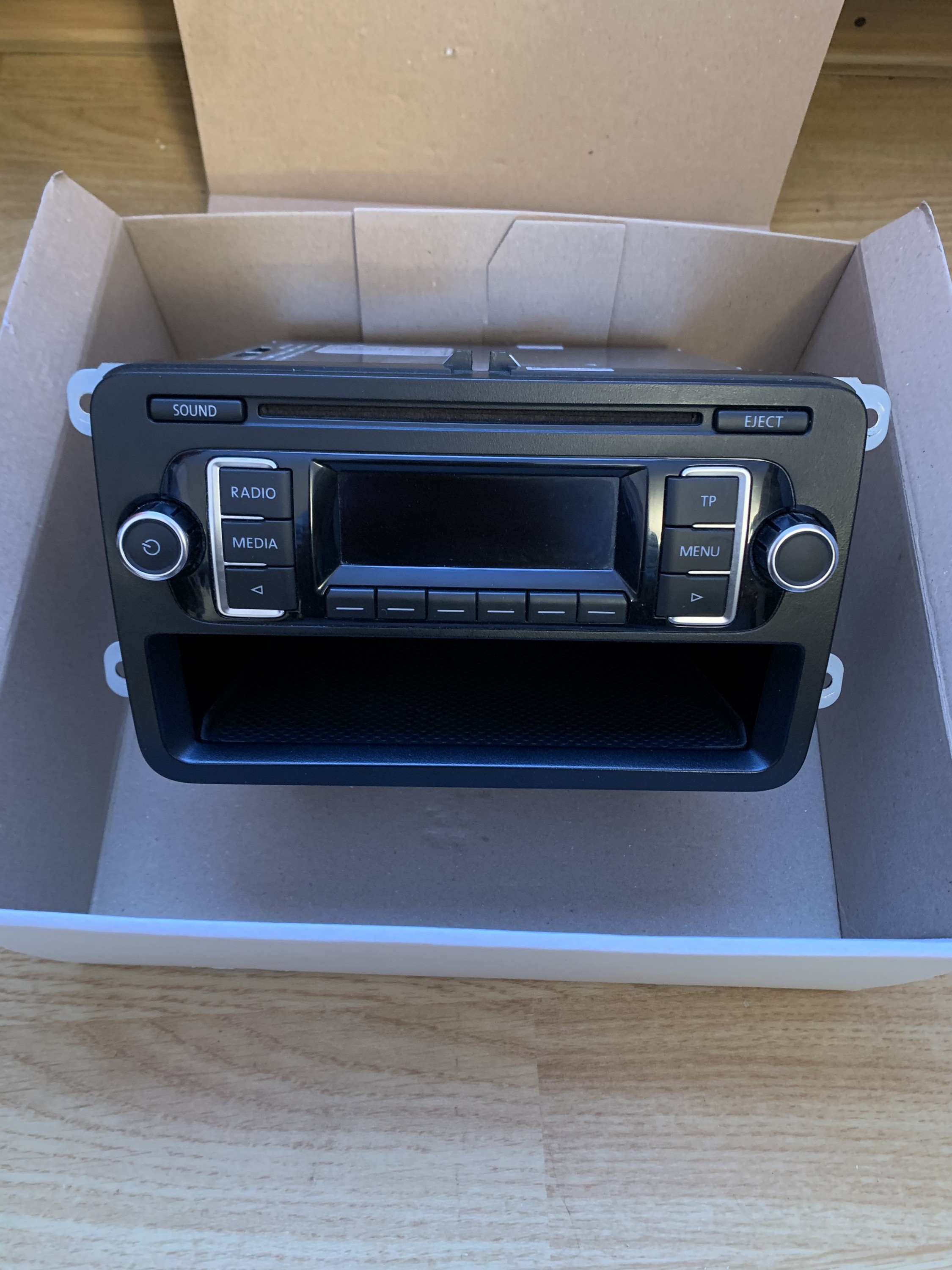 VW T5 Transporter Original Radio Vans of Germany 🚐