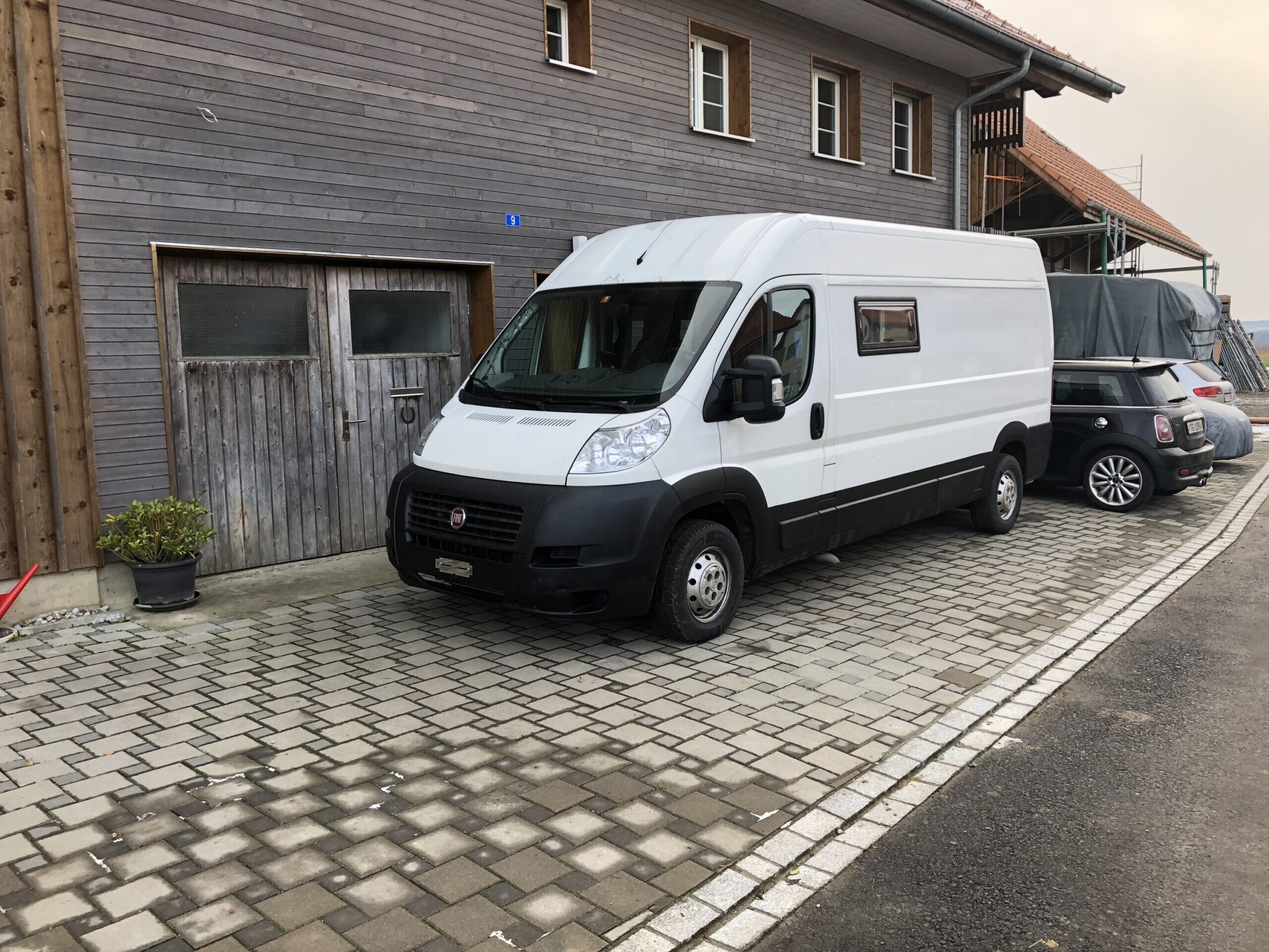 29FA8CB6-D5CF-43DB-9061-1377DDA4171F