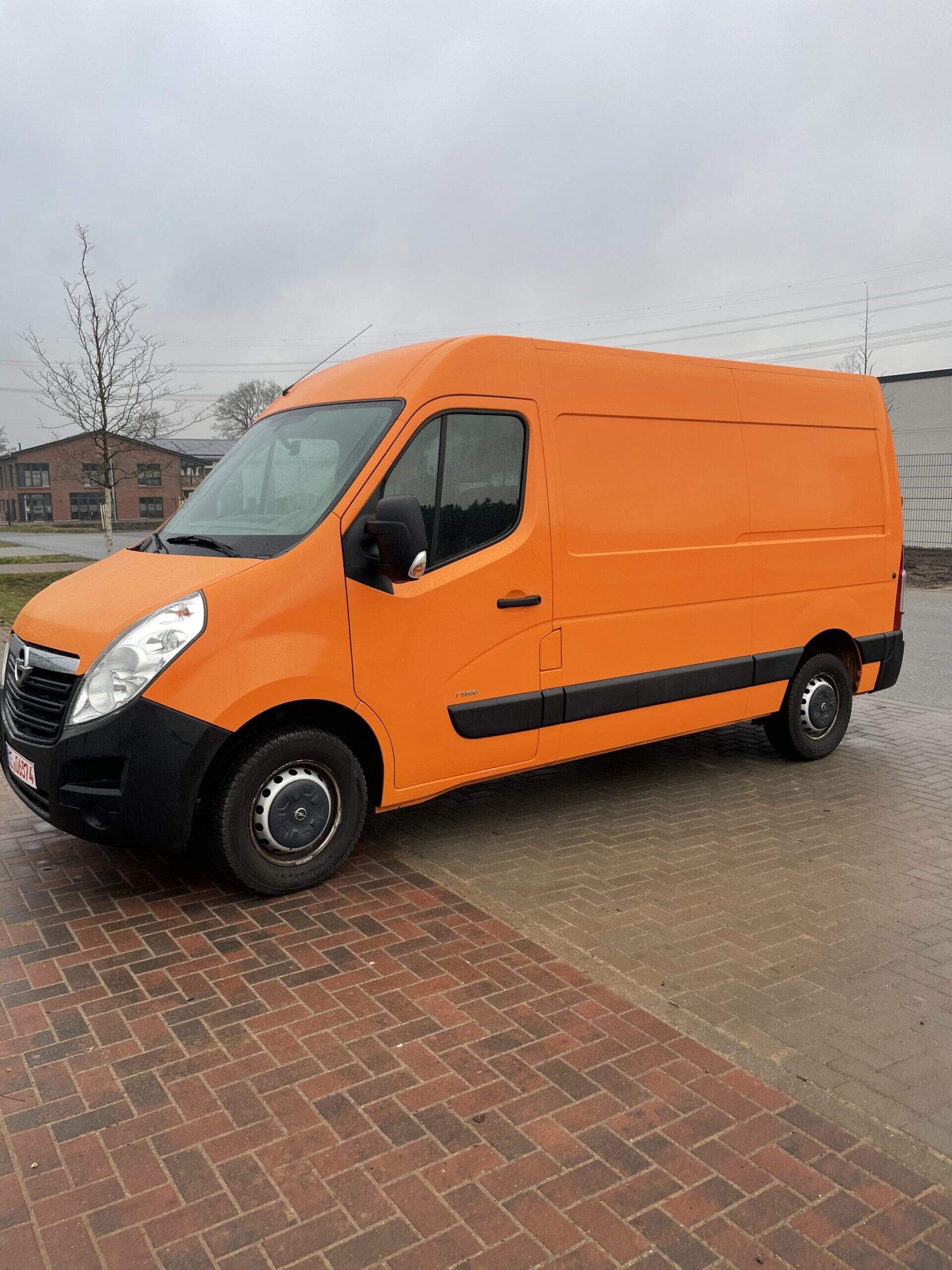 324843C5-5BAC-4955-A823-9F2111F744A6