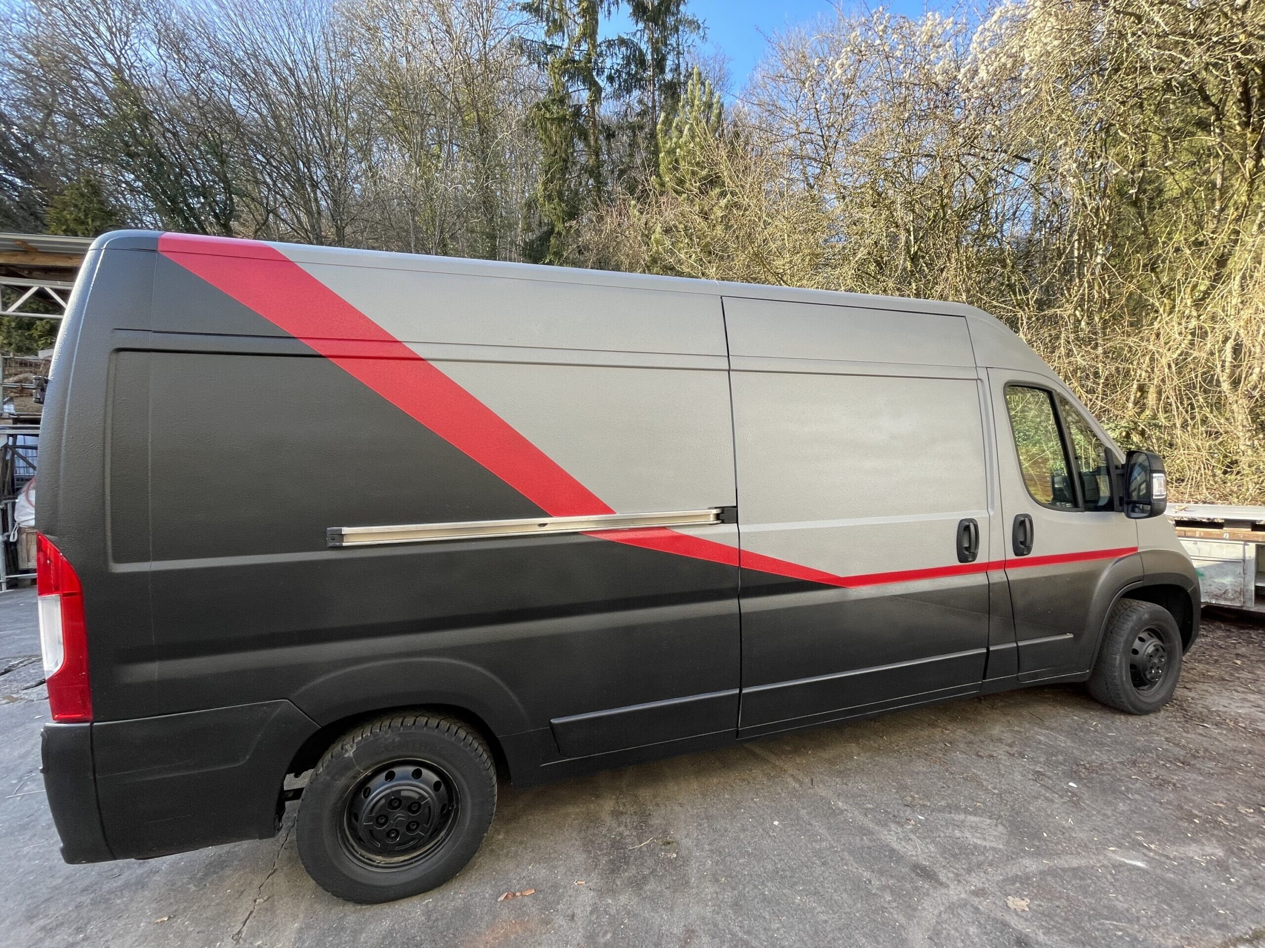 0C549DE6-ED19-49A1-8324-B40DC9A96BBE