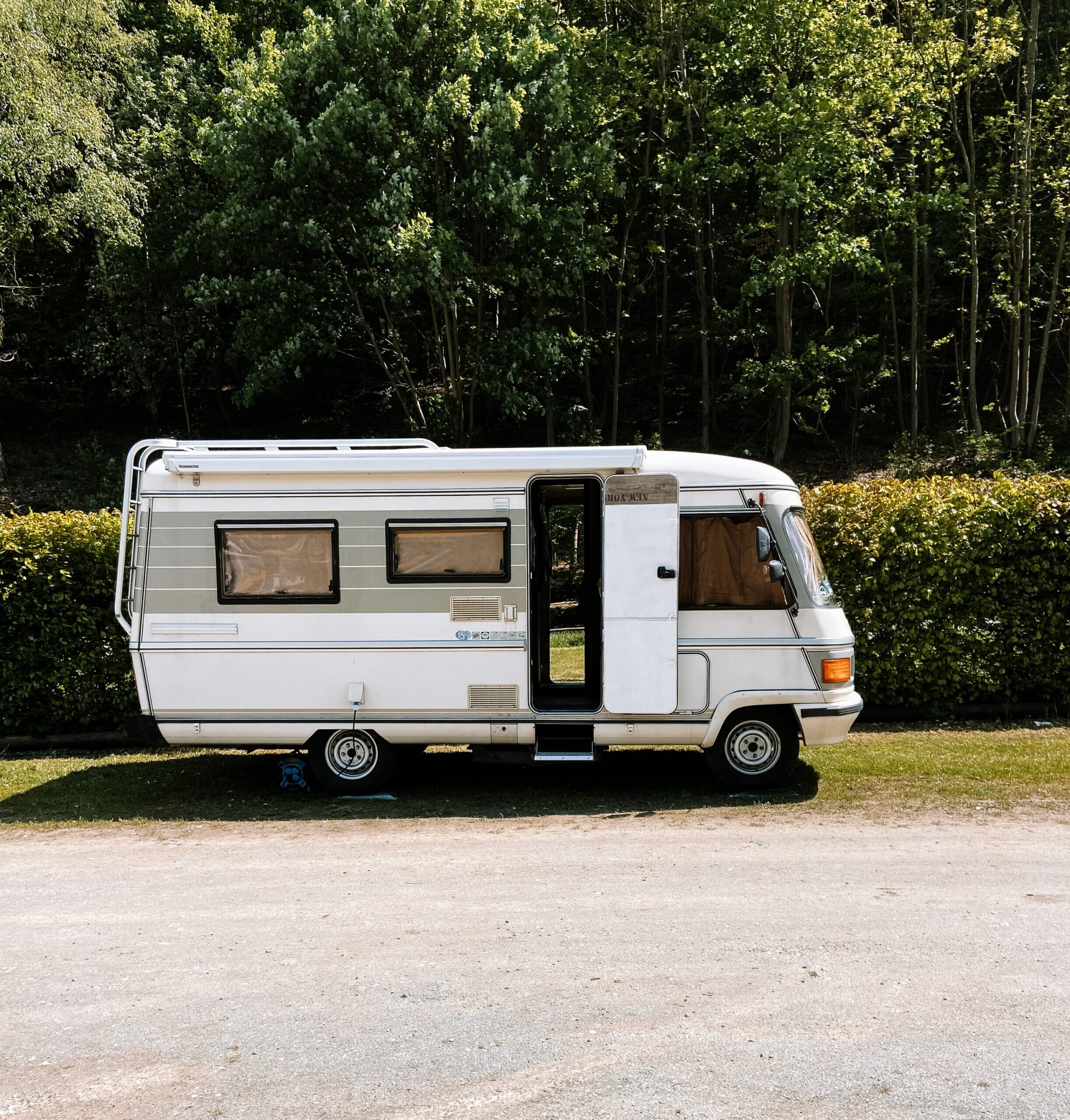 33F4E0A7-337F-4E9C-BF7D-48F4EA5BA73F