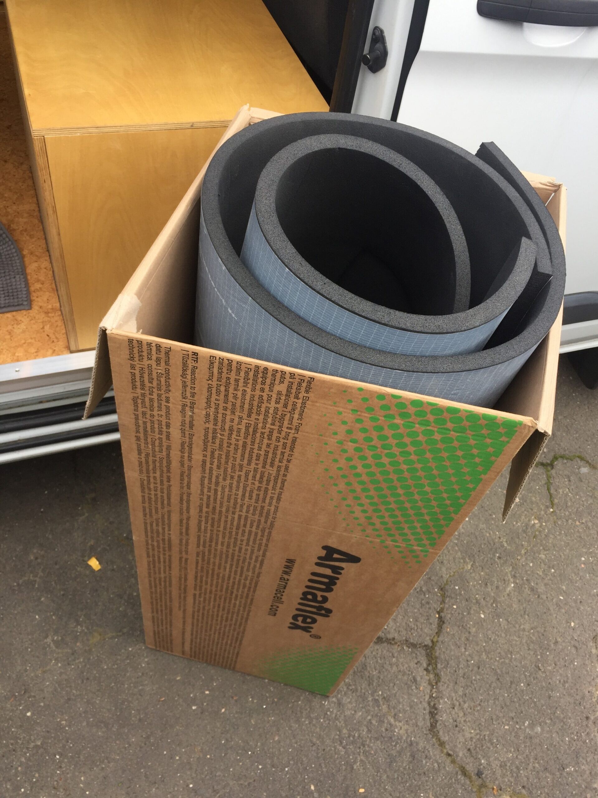 5004F7FE-F31C-4E60-BBC5-AABE19982B96