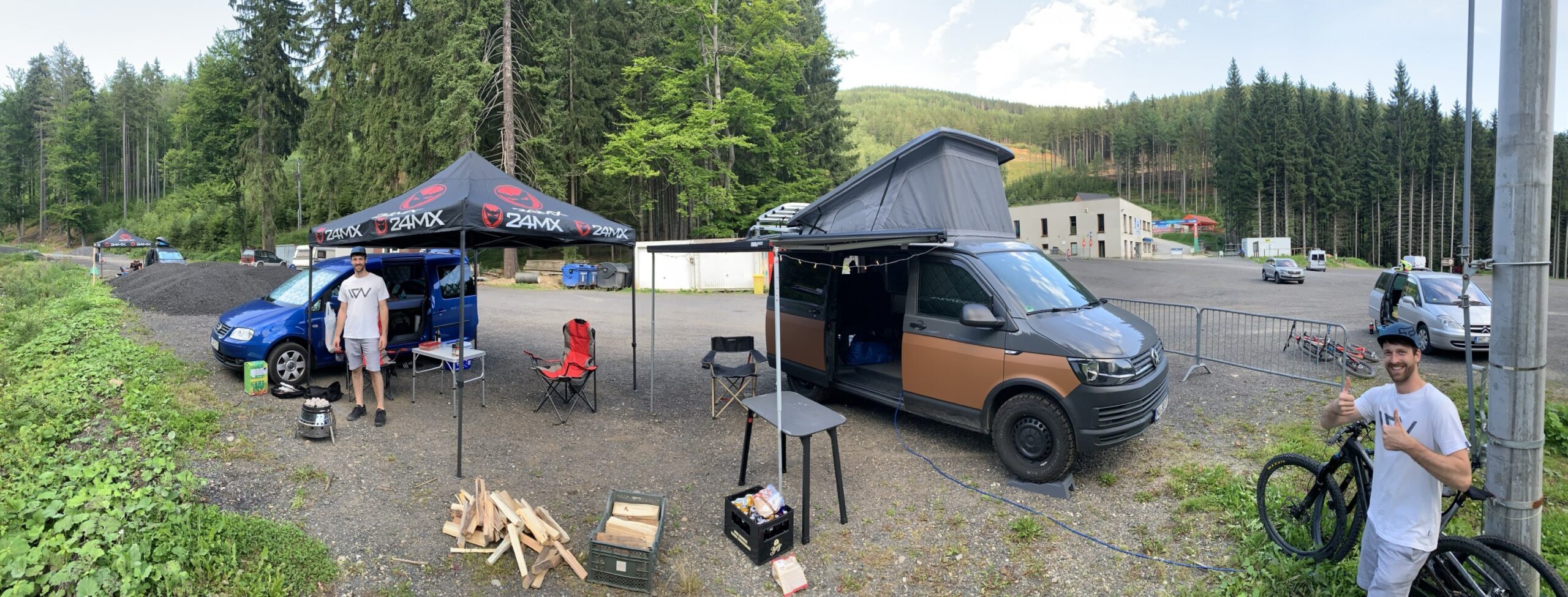 778190CB-896E-4DB0-BEAF-A145F5AED72A