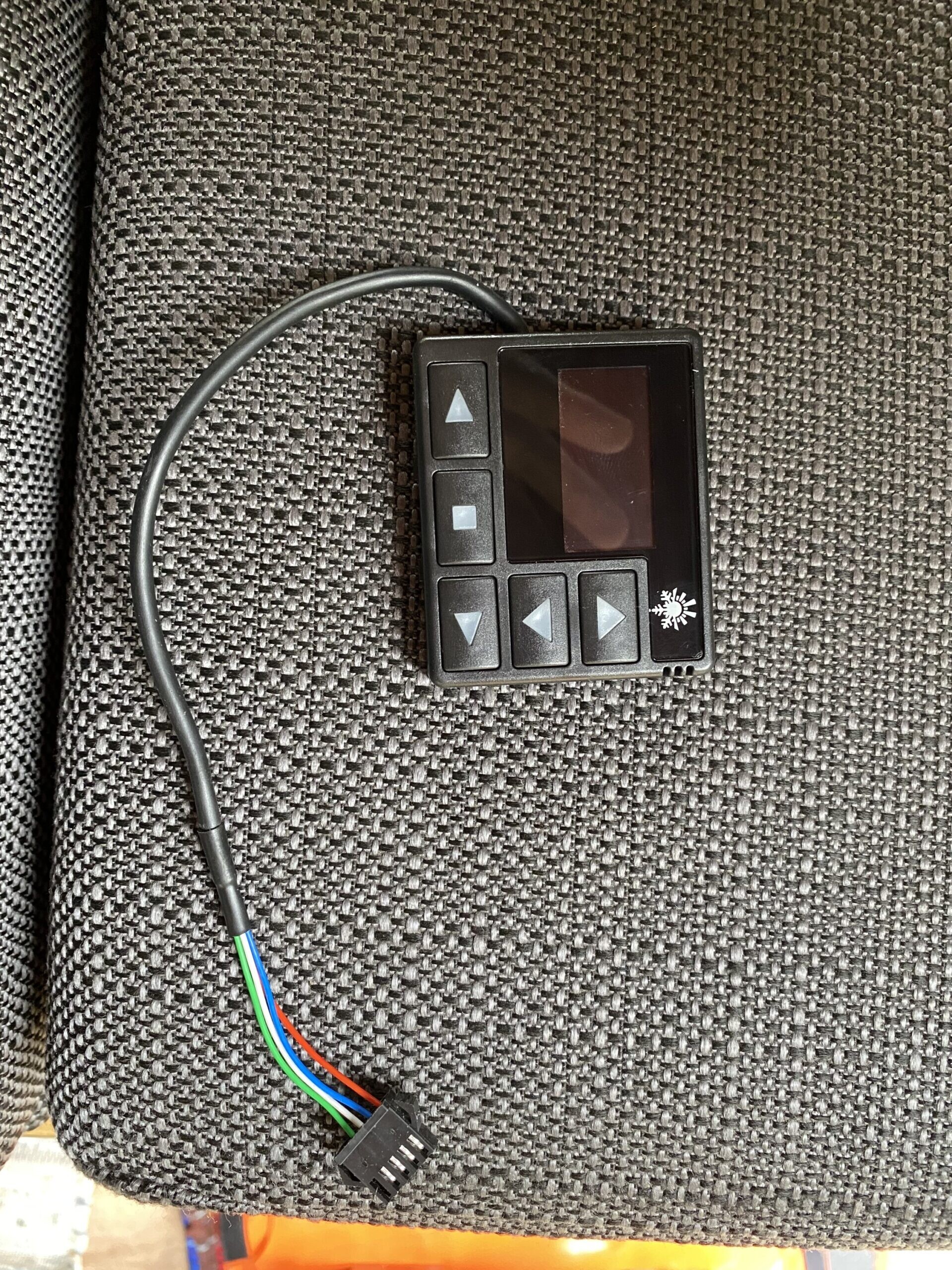 0657F5D3-9F2F-4B64-AC6D-451479CFA0F1