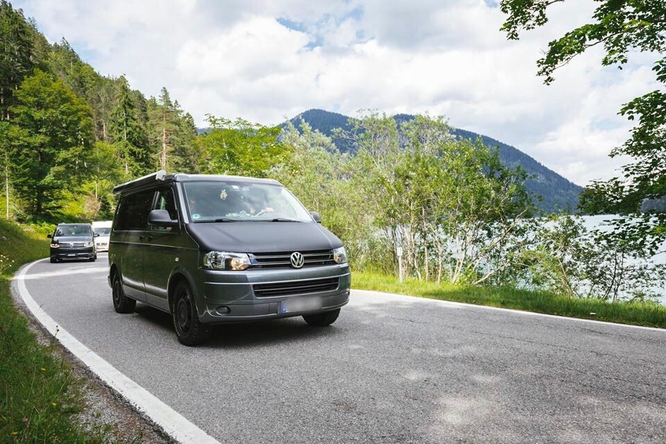 2F544409-B027-43B9-9222-477D95A3B8AB