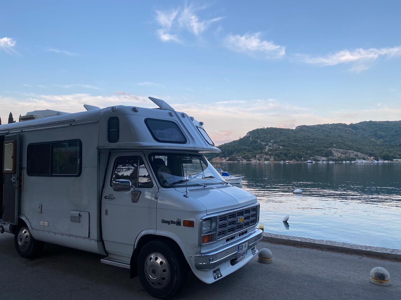 6A0DEAA8-CCBD-457E-99F6-5B7F8502D4B7