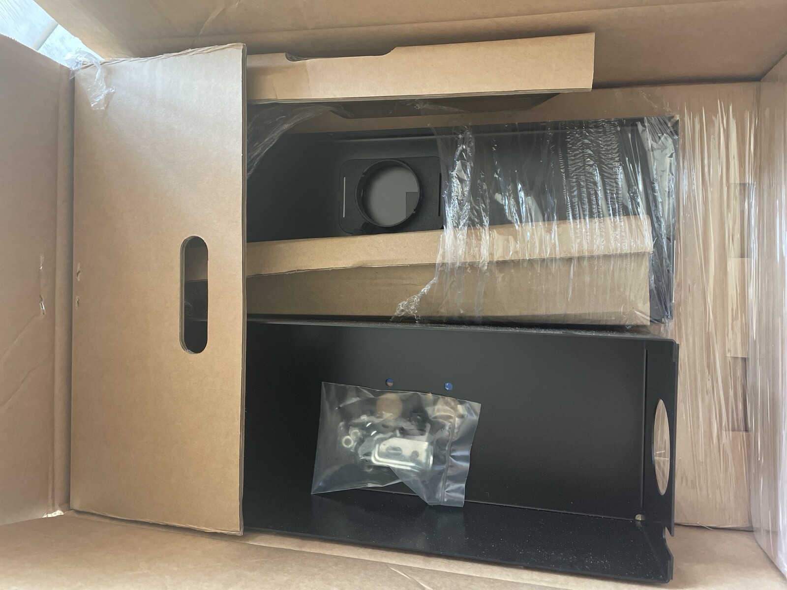 FFE912CB-EE6B-423A-9DD1-44FF7DCF5632