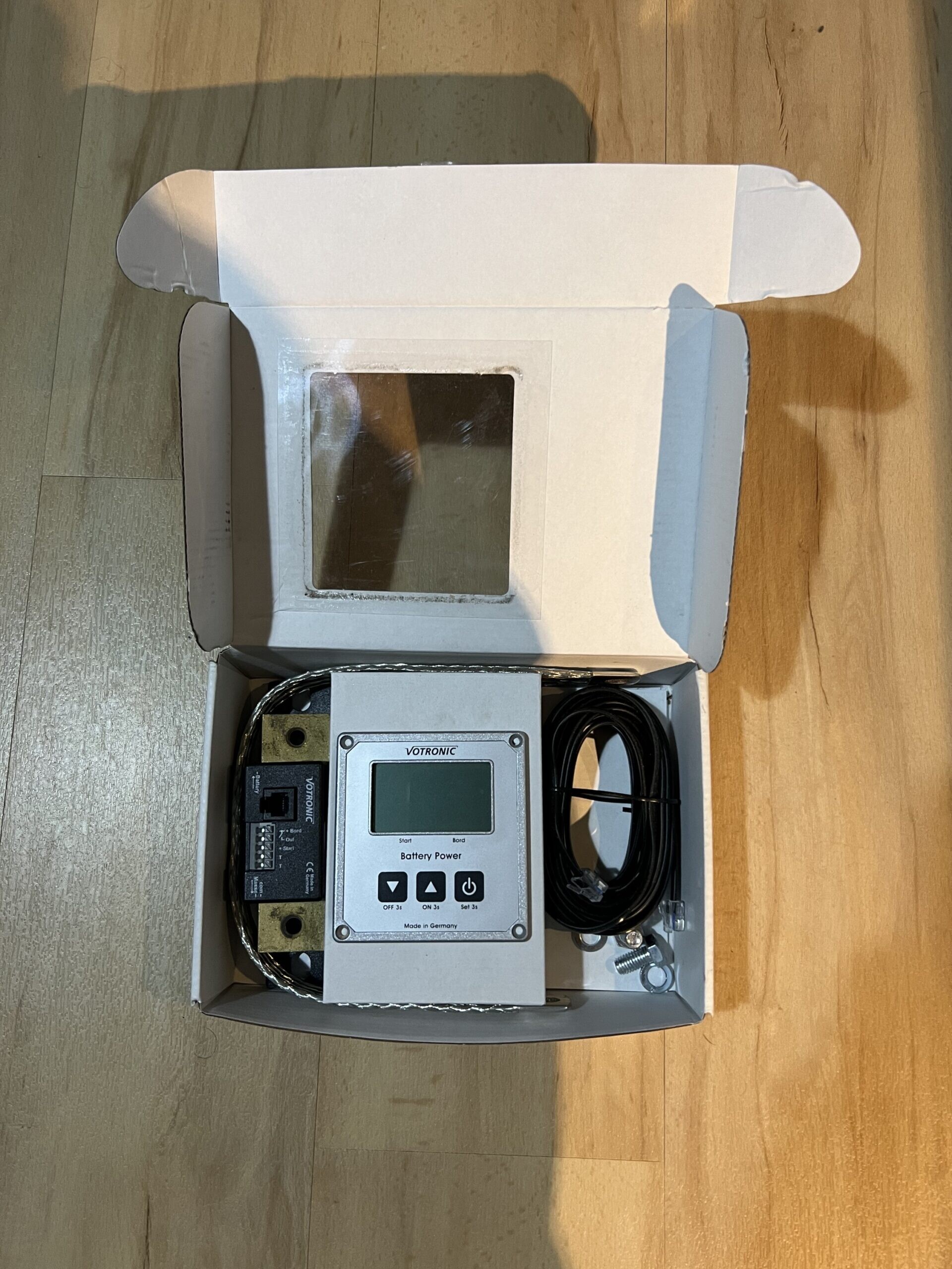 5C74B770-5245-405F-B1A8-23808792E670