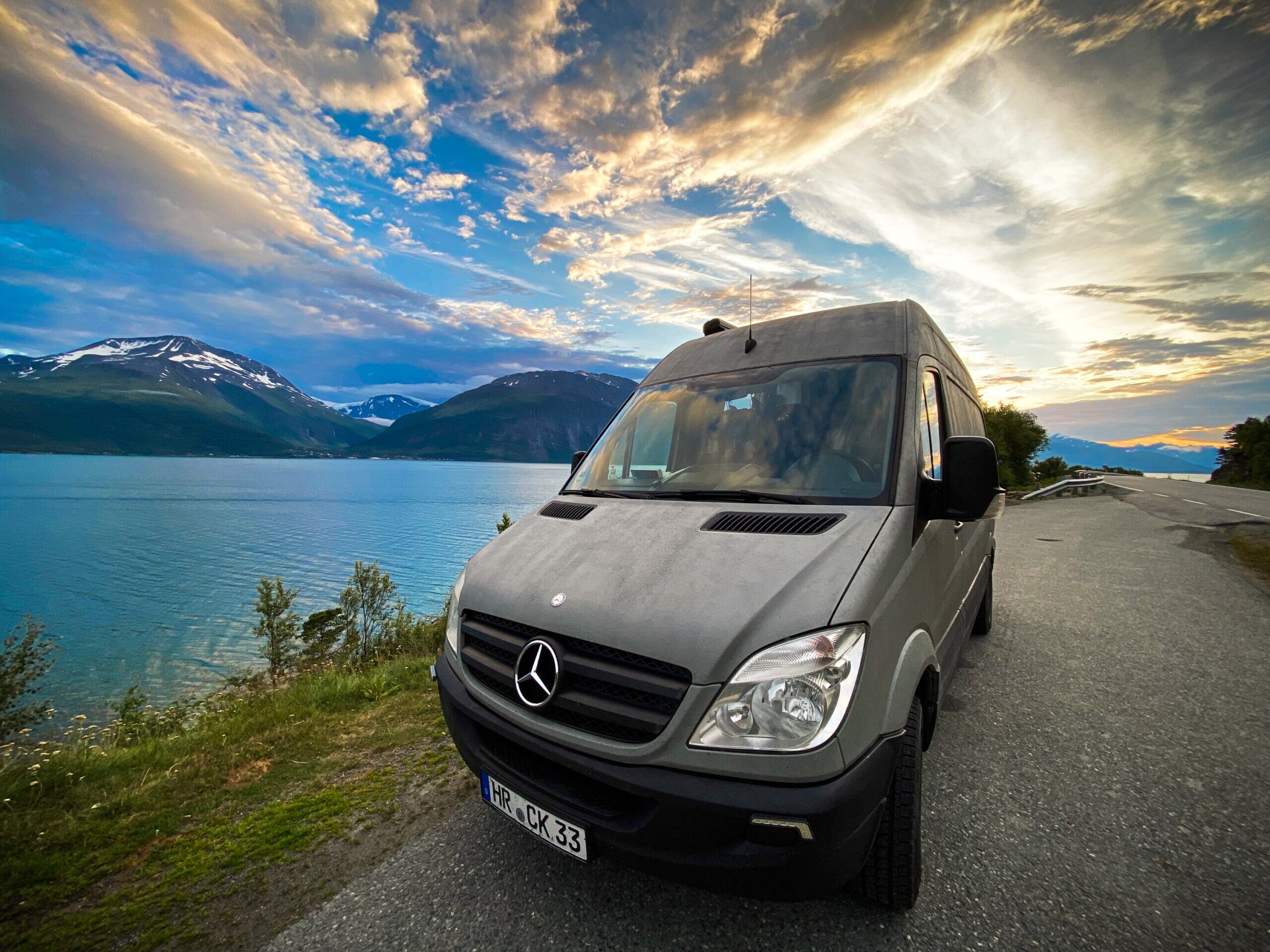 AE745811-24D4-4DB2-9D97-987F6393E217